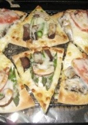 具材は好みでトッピング~オリジナルピザ~-レシピのメイン写真