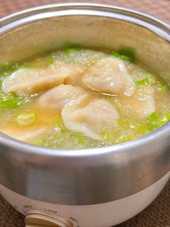 大根おろしが美味しい♪水餃子のみぞれ鍋-レシピのメイン写真