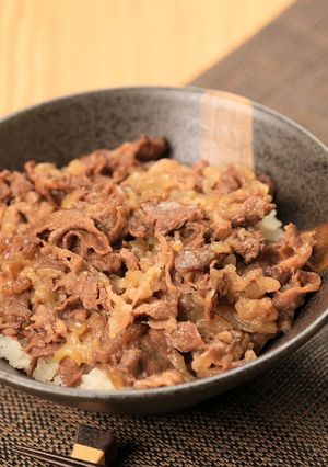 玉ねぎ苦手でも⭐︎お肉が柔らか〜い牛丼-レシピのメイン写真