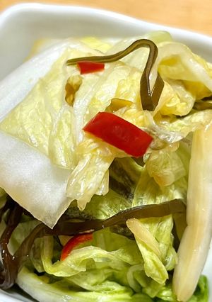 簡単♪ピリ辛塩昆布の白菜の漬物-レシピのメイン写真