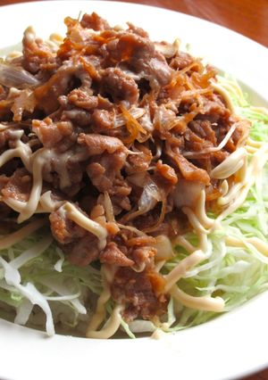 【 豚こま生姜焼き丼 〗-レシピのメイン写真