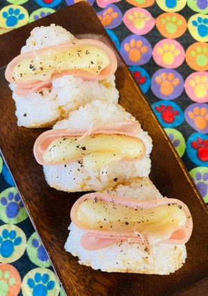 パンに魂売った焼きおにぎり③ハムチーズ-レシピのメイン写真
