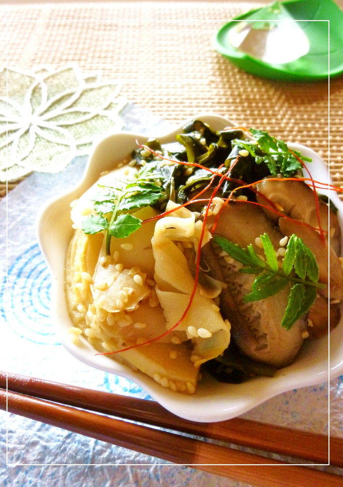 筍とわかめと椎茸のゴマ風味炒め-レシピのメイン写真