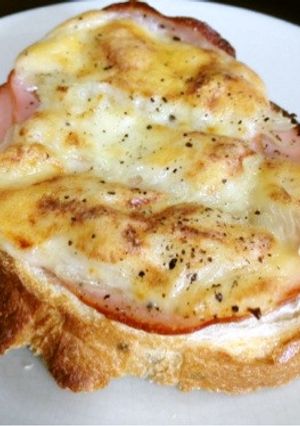簡単ハムタマチートースト-レシピのメイン写真