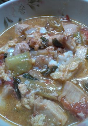 春のわけねぎとトマトがプラスの親子丼-レシピのメイン写真