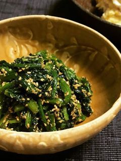 栄養満点♪小松菜のごま和え-レシピのメイン写真