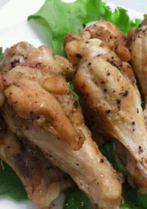 ♪鶏手羽元の塩・こしょう焼き♪-レシピのメイン写真