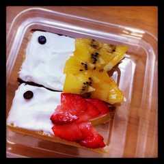รูปของ カステラで♪「ミニこいのぼりケーキ」