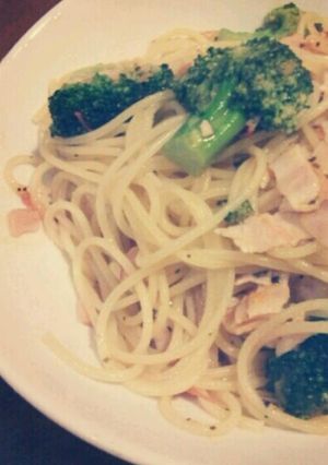 ベーコンとブロッコリーのペペロンチーノ-レシピのメイン写真