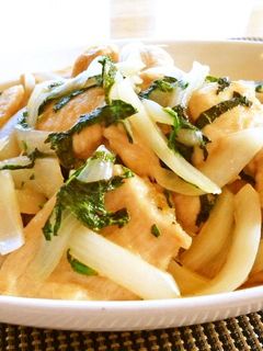 鶏胸肉と紫蘇のレモンナンプラー炒め♪-レシピのメイン写真