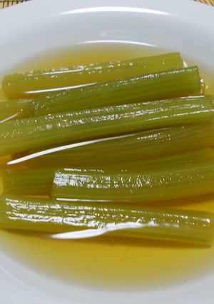 旬の味♪フキを食する（１）シンプルに炊く-レシピのメイン写真