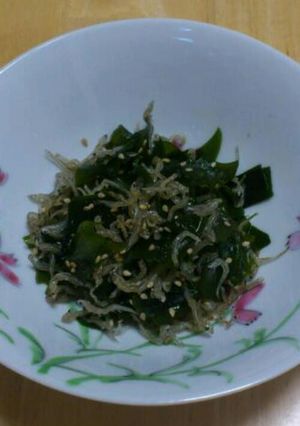 わかめとしらすのごま油炒め-レシピのメイン写真