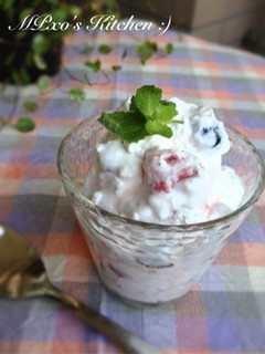 ヨーグルト生クリームde絶品朝ご飯♡-レシピのメイン写真
