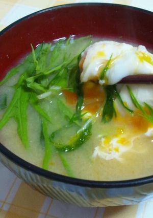 簡単お味噌汁☆卵と水菜-レシピのメイン写真