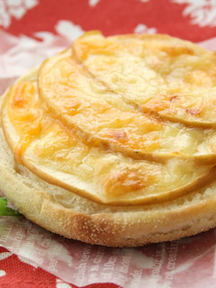 りんごとチーズのホットマフィン-レシピのメイン写真