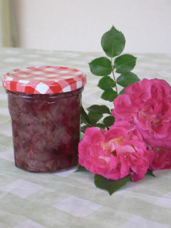 春風の薔薇ジャム-レシピのメイン写真