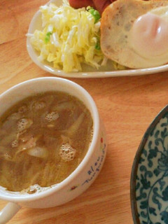 一人暮らし女子のトロトロ玉ねぎスープ-レシピのメイン写真