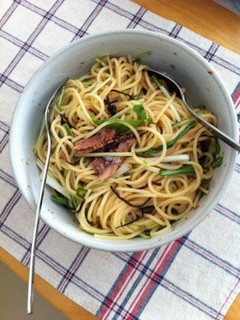 簡単☆混ぜるだけサンマの蒲焼缶詰パスタ-レシピのメイン写真