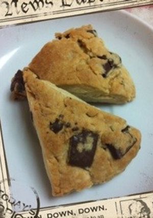 おうちでスタバ風スコーン。お手頃おやつ-レシピのメイン写真