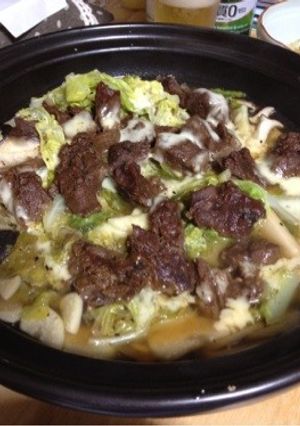 とろとろ牛すね肉と春キャベツの甘辛煮-レシピのメイン写真