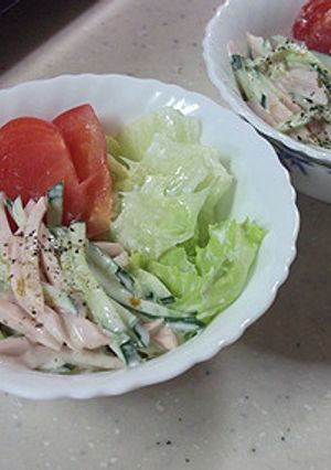 魚肉ソーセージと胡瓜のサラダ-レシピのメイン写真