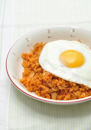 韓国料理キムチチャーハン:ギンチボクムバ-レシピのメイン写真