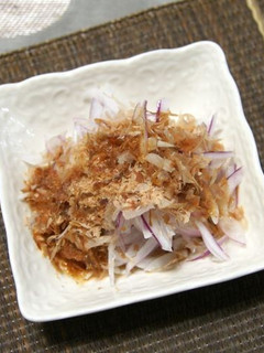 玉葱のおかか醤油和え-レシピのメイン写真