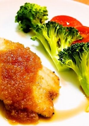 フルーティソース☆白身魚のムニエル-レシピのメイン写真