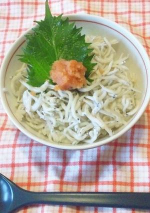 ちょっと贅沢♪釜茹でしらすの明太丼-レシピのメイン写真