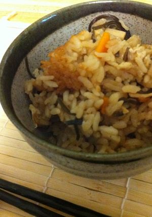 塩昆布とエリンギのバター醤油炊き込みご飯-レシピのメイン写真