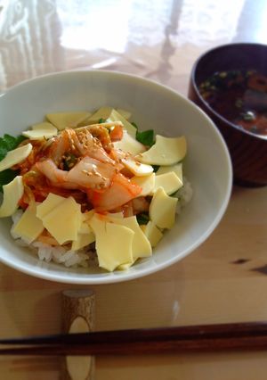 ズボラ主婦のランチ☆大葉とキムチかけご飯-レシピのメイン写真