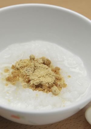【離乳食 中期】きなこ粥-レシピのメイン写真