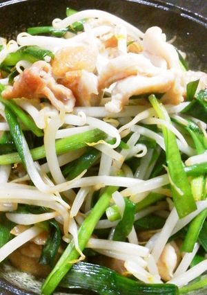 鶏皮のオイスターソース炒め-レシピのメイン写真