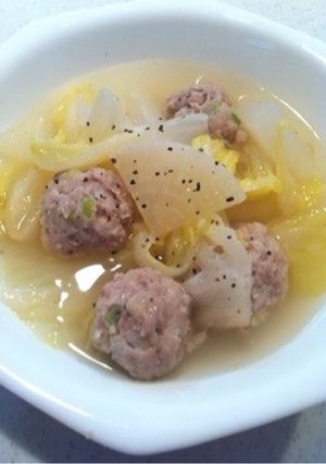 白菜•大根•豚団子のスープ☻-レシピのメイン写真
