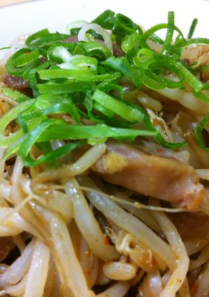 砂肝ともやしのピリ辛味噌炒め-レシピのメイン写真