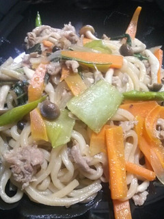 気軽に焼きうどん♪-レシピのメイン写真