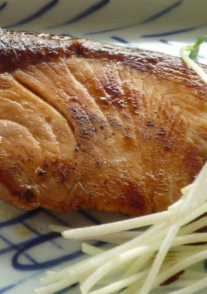 塩麹　醤油　蜂蜜でほんのり甘いぶり焼き-レシピのメイン写真