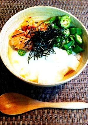 鮭とオクラのとろろ丼-レシピのメイン写真