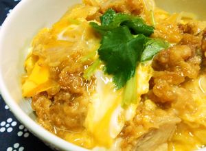 鶏から親子丼☆残ったから揚げのリメイクに-レシピのメイン写真