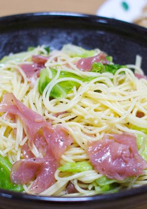 キャベツと生ハムのあっさり塩パスタ-レシピのメイン写真
