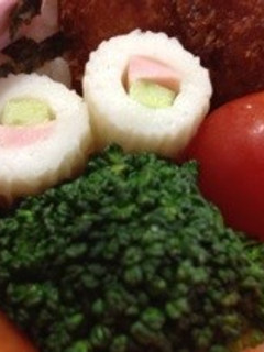お弁当に!かわいい♡二色ちくわ-レシピのメイン写真