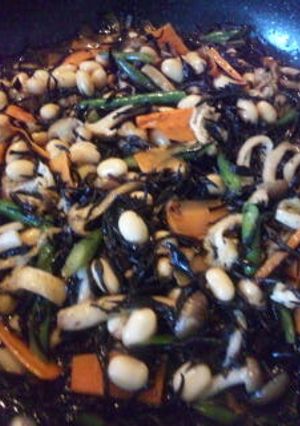 我が家の常備菜ひじき煮-レシピのメイン写真