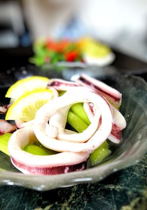 シンプル爽やか☆イカとセロリの塩麹サラダ-レシピのメイン写真