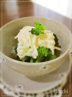 ブロッコリと新玉をプチ!②海藻麺ソースで-レシピのメイン写真