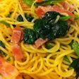 ベーコンほうれん草のしょう油バターパスタ