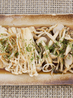 キノコのバターゆずポン酢炒め-レシピのメイン写真