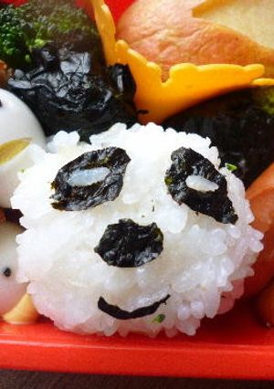 ご飯と塩と海苔だけで　パンダおむすび-レシピのメイン写真