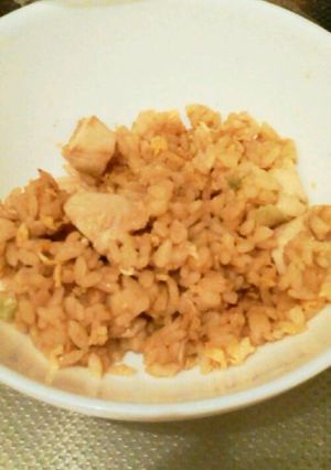 塩麹に漬けたぉ肉でチャーハン!!-レシピのメイン写真
