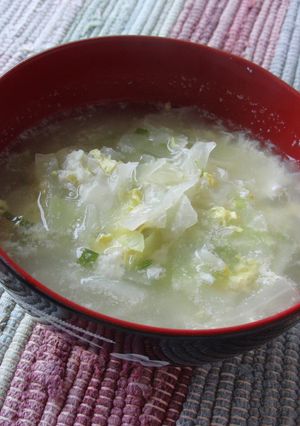 シンプル！キャベツの中華風卵スープ-レシピのメイン写真
