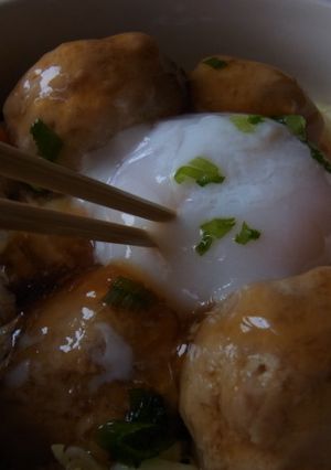 鶏だんごのゆるゆるふっくら煮・温卵のっけ-レシピのメイン写真